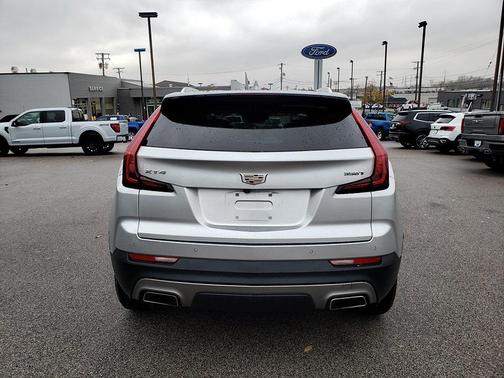 2020 Cadillac XT4 Premium Luxury