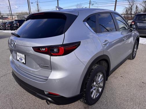 2022 Mazda CX-5 2.5 S Preferred Package
