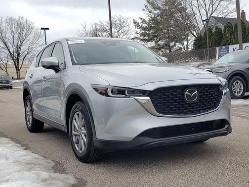 2022 Mazda CX-5 2.5 S Preferred Package