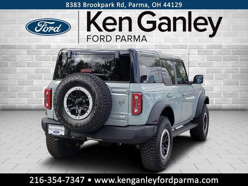 2024 Ford Bronco Outer Banks