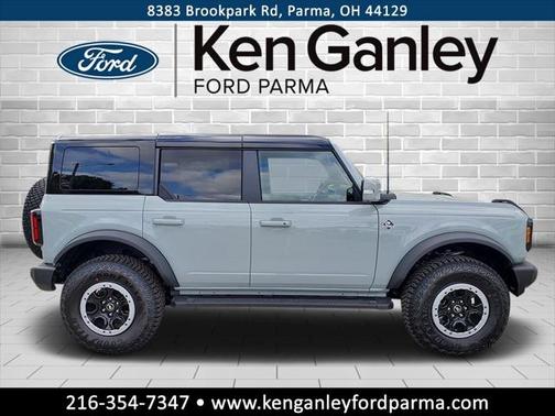 2024 Ford Bronco Outer Banks