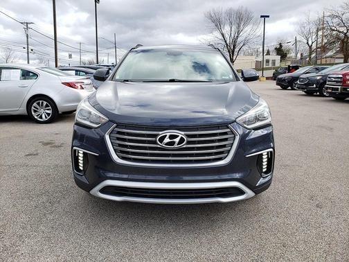 2017 Hyundai SANTA FE SE
