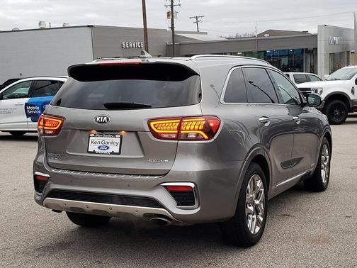 2019 Kia Sorento SX