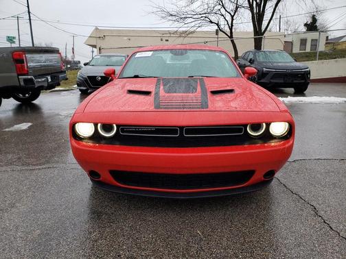 2019 Dodge Challenger SXT