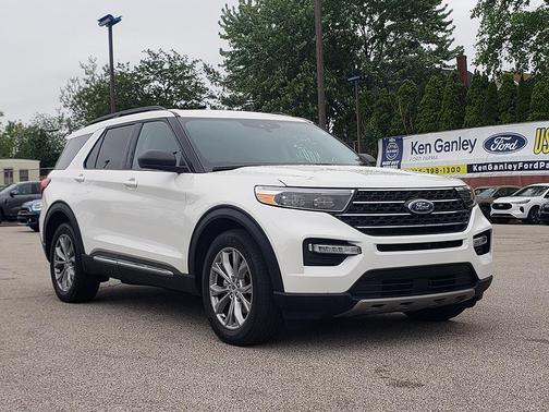 STAR WHITE MET TRI-COAT 2023 Ford Explorer XLT