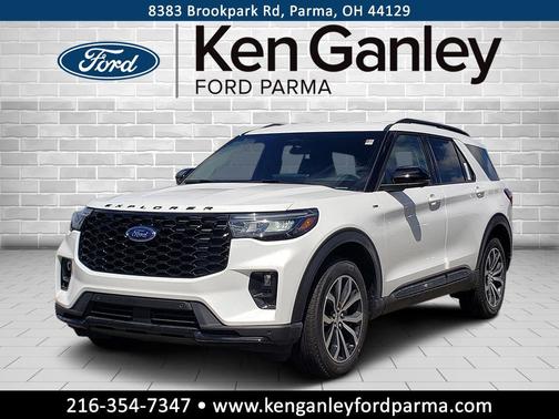 Star White Metallic Tri-Coat 2026 Ford Explorer ST-Line