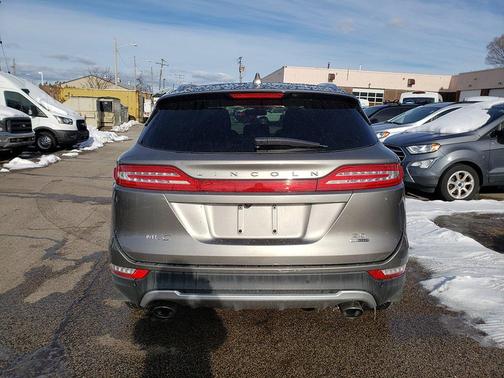 2016 Lincoln MKC Premier