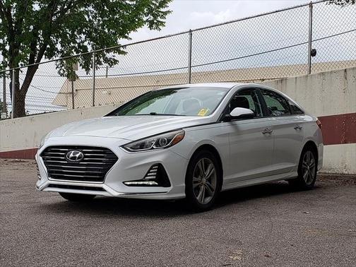 2018 Hyundai SONATA SEL