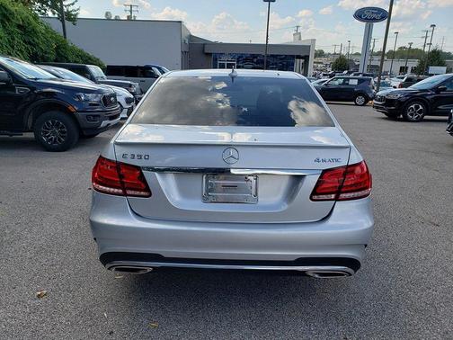 2014 Mercedes-Benz E-Class 4MATIC