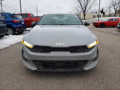 2023 Kia K5 GT-Line