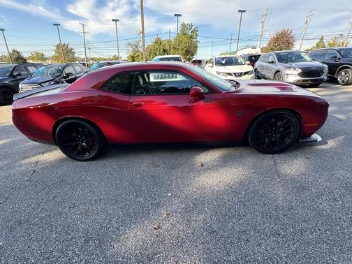 2016 Dodge Challenger SRT Hellcat