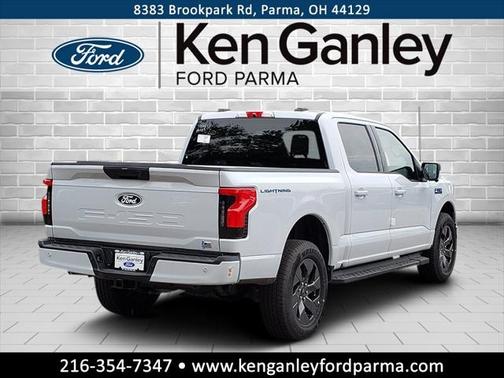 2025 Ford F-150 Lightning Flash