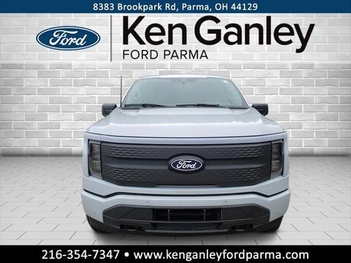 2025 Ford F-150 Lightning Flash