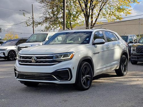 2021 Volkswagen Atlas Cross Sport 3.6L V6 SE w/Technology R-Line
