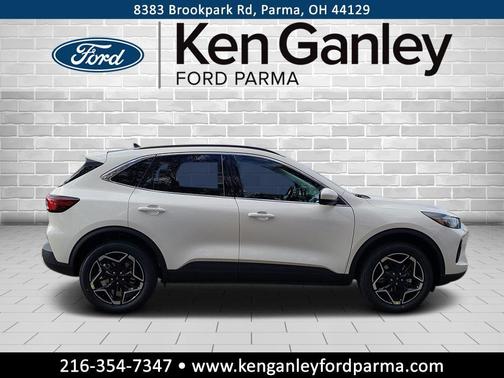 2026 Ford Escape Platinum