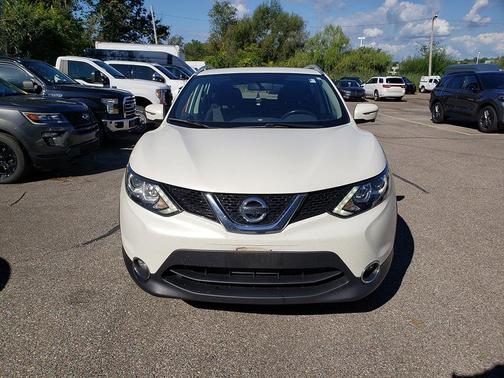 2017 Nissan Rogue Sport SV