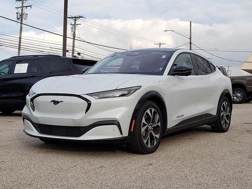 2021 Ford Mustang Mach-E Premium