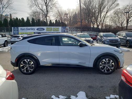 2021 Ford Mustang Mach-E Premium