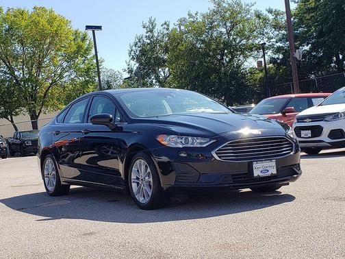 2020 Ford Fusion Hybrid SE