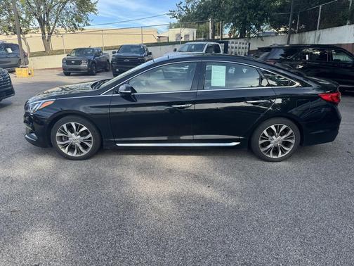 2017 Hyundai SONATA Limited 2.0T