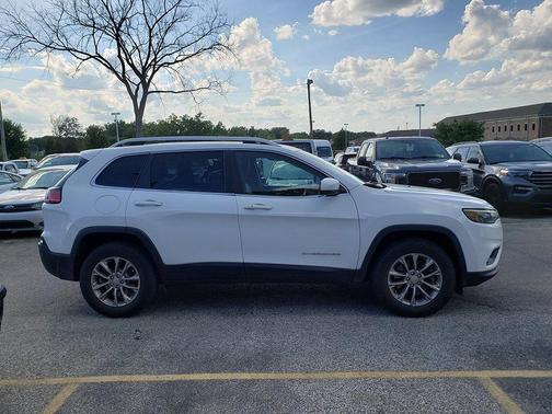 2021 Jeep Cherokee Latitude Lux
