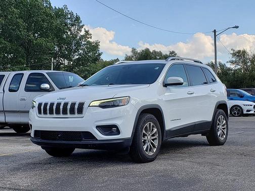 2021 Jeep Cherokee Latitude Lux