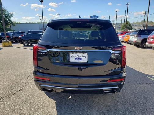 2023 Cadillac XT6 Premium Luxury AWD