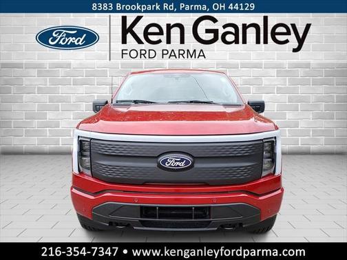 2025 Ford F-150 Lightning Flash