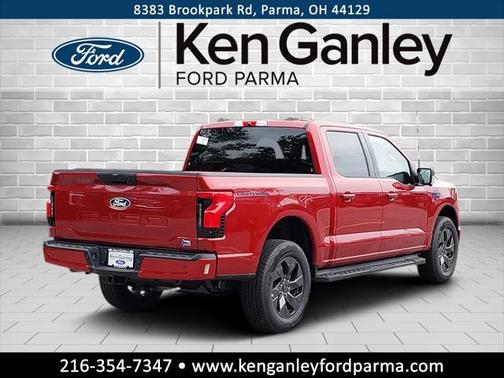 2025 Ford F-150 Lightning Flash