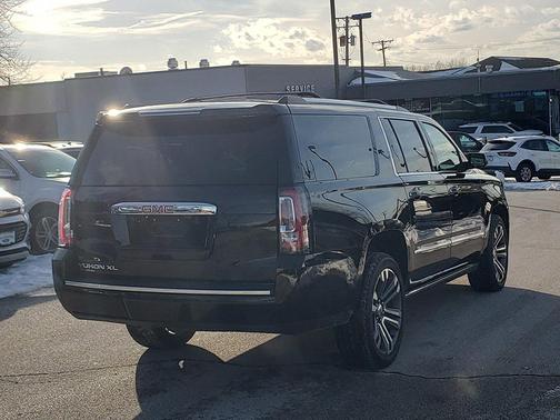 2020 GMC Yukon XL Denali