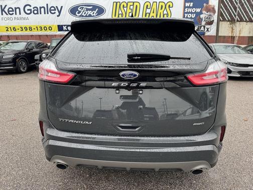 2021 Ford Edge Titanium
