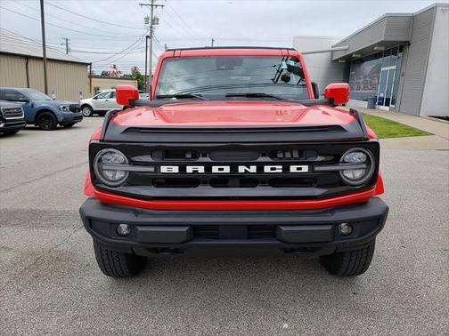 2023 Ford Bronco Outer Banks