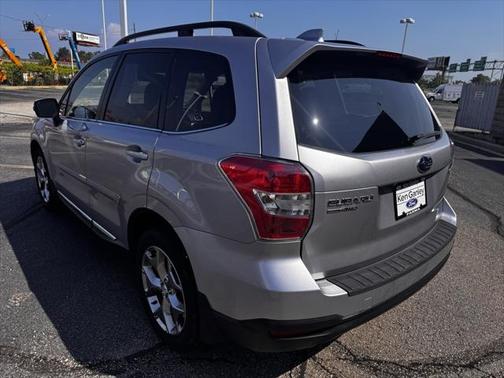 2016 Subaru Forester 2.5i Touring
