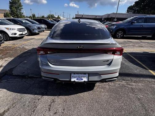 2021 Kia K5 GT-Line
