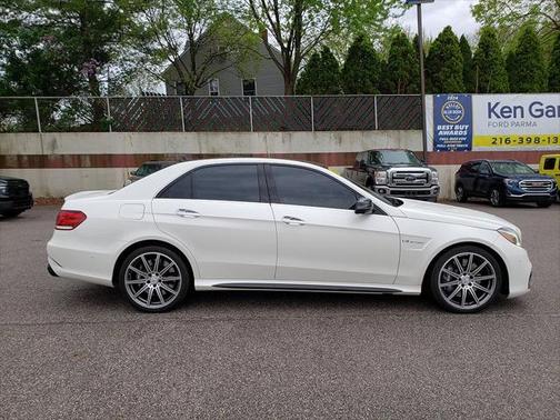 2014 Mercedes-Benz E-Class 4MATIC