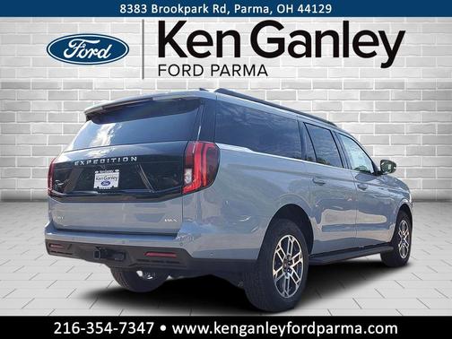 2025 Ford Expedition Max Active 4x4