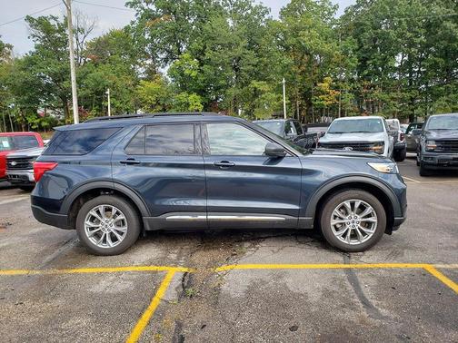 2022 Ford Explorer XLT