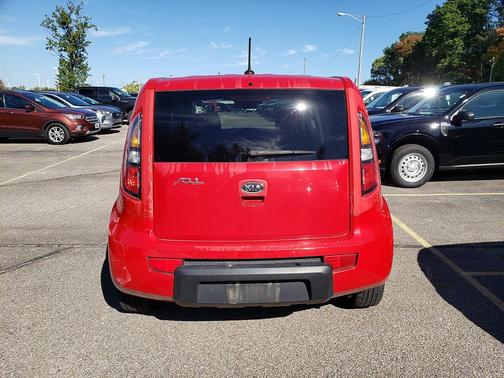 2010 Kia Soul +