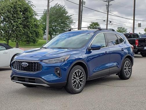 2023 Ford Escape PHEV SE