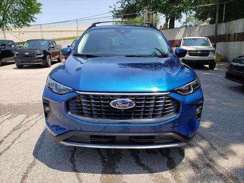 2023 Ford Escape PHEV SE