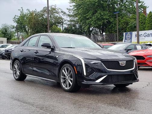 2022 Cadillac CT4 Sport