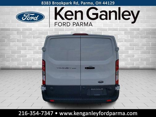 OXFORD WHITE 2025 Ford Transit-250 Base