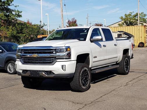 2017 Chevrolet Silverado 1500 High Country