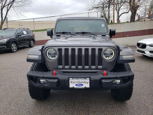 Granite Crystal Metallic Clearcoat 2018 Jeep Wrangler Rubicon