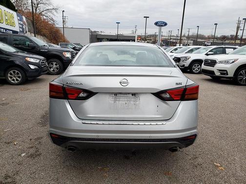 2020 Nissan Altima SR FWD