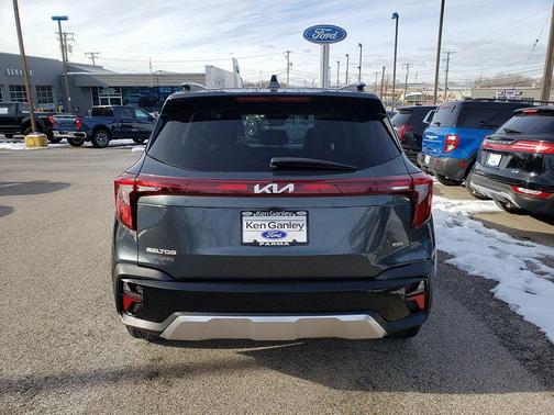 2024 Kia Seltos EX