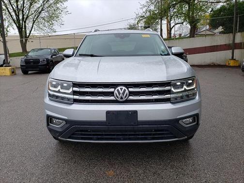 2018 Volkswagen Atlas 3.6L SEL Premium