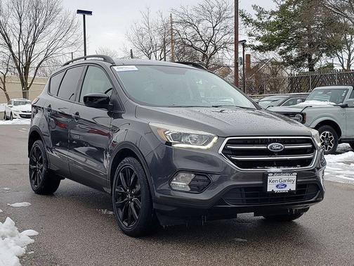 2019 Ford Escape SE
