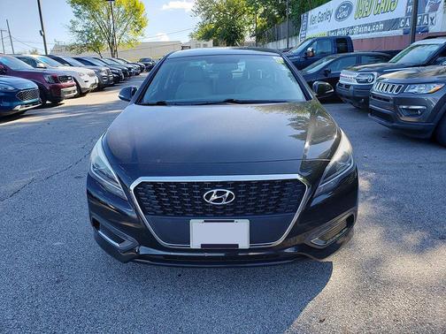 2016 Hyundai SONATA Hybrid Limited