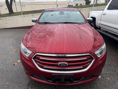 2015 Ford Taurus Limited